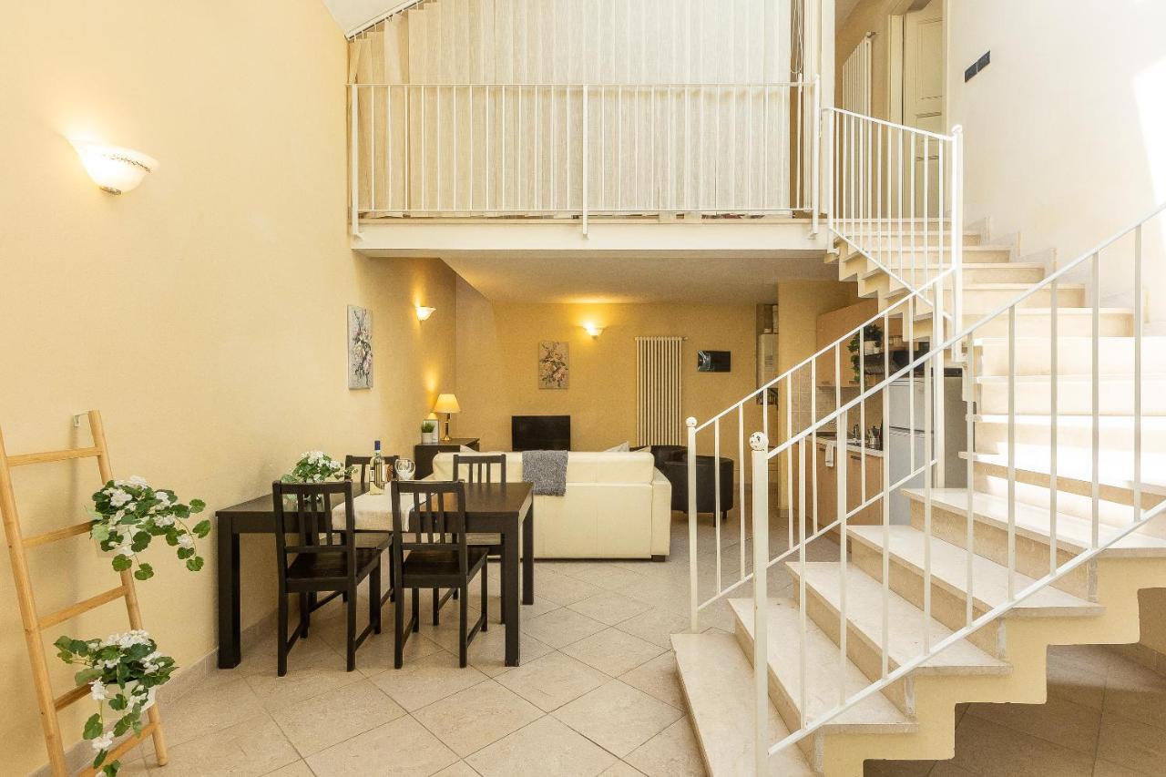 Palazzo Ghibellina 3 By Rental In Флоренция Экстерьер фото